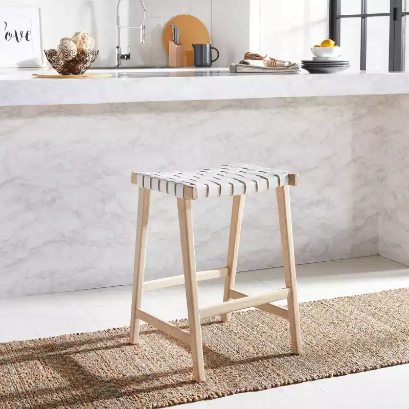 Sgabello da banco senza schienale, sedile in pelle intrecciata e struttura in legno, 47 cm L, capacità 125 kg