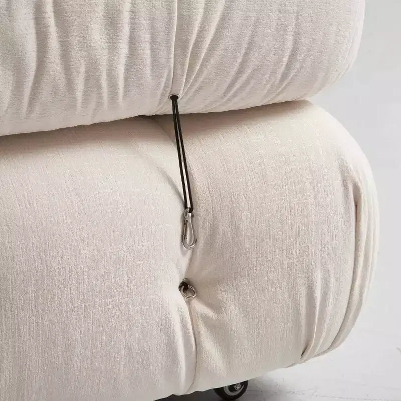 Poltrona Moderna con Cuscini Rimovibili e Rotelle, Struttura in Acciaio, Poliestere, 96 cm L