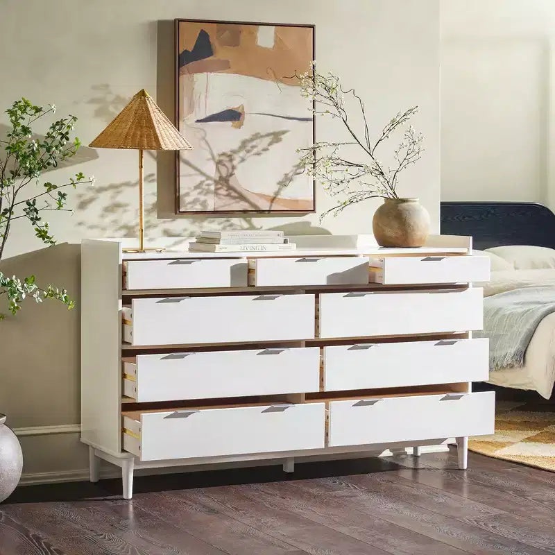 Comò orizzontale Mid-Century Modern a 9 cassetti, Pino massiccio, Gambe affusolate, 148,89 cm L