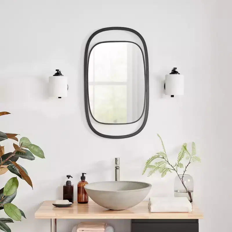 Specchio da parete rettangolare 29.6", cornice in ferro nero, 17.25"L x 29.6"A, montaggio a parete